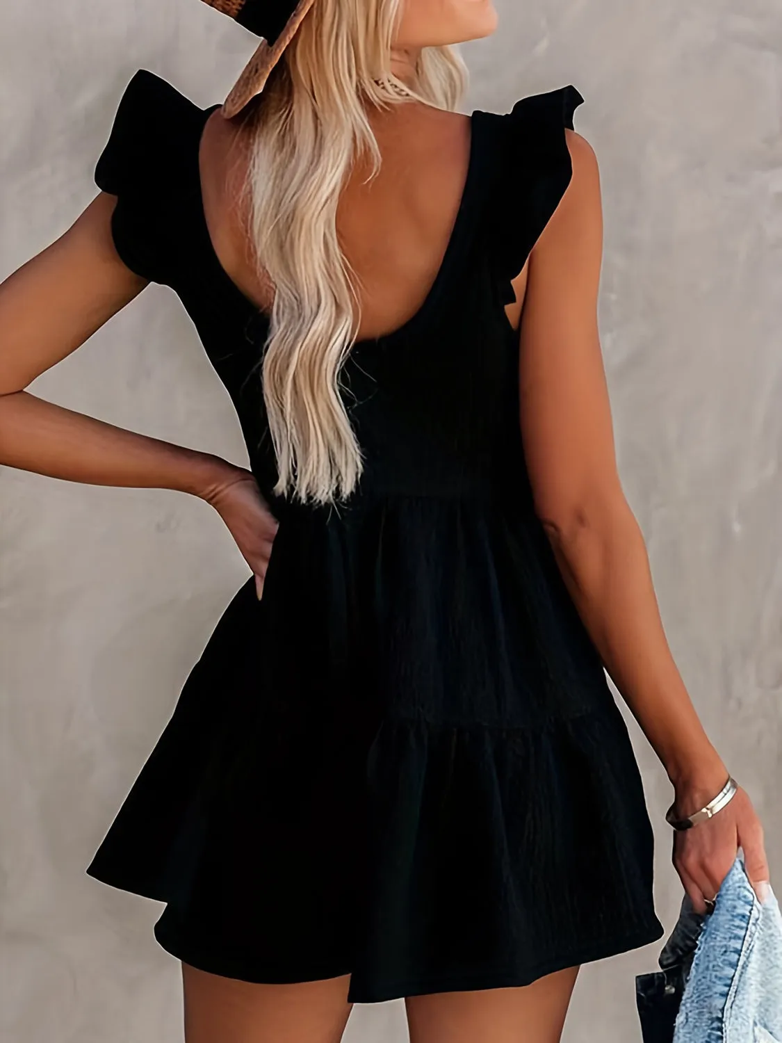 🌼 Full Size Ruffled Scoop Neck Sleeveless Romper 🌼