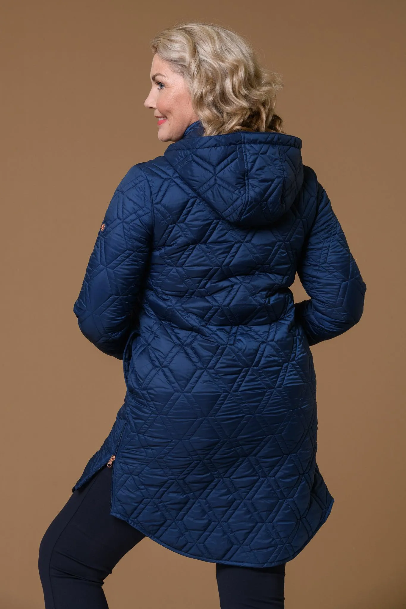 Double Diamond Quilt Jacket-Navy