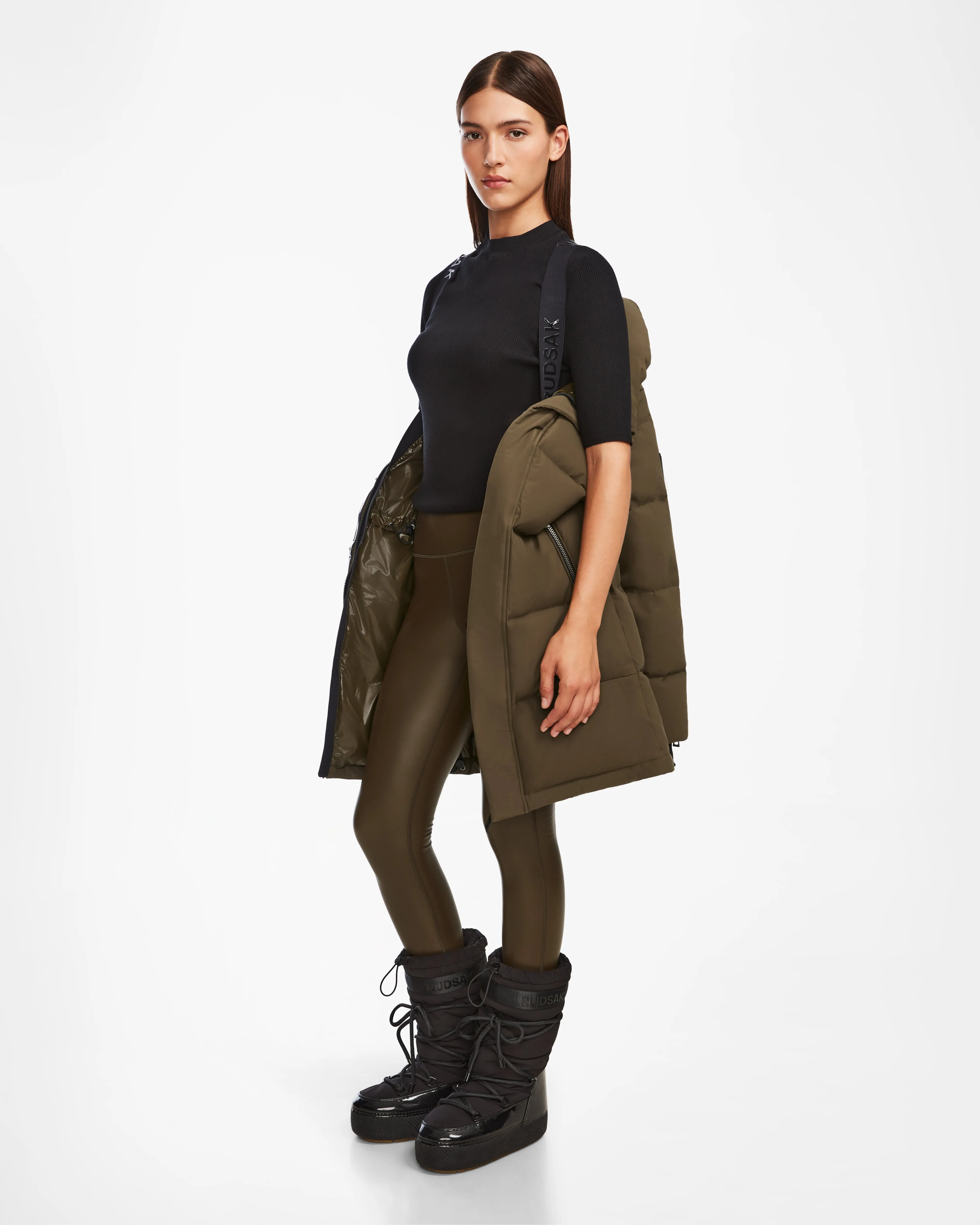 JOELLE M - 8123597 Army